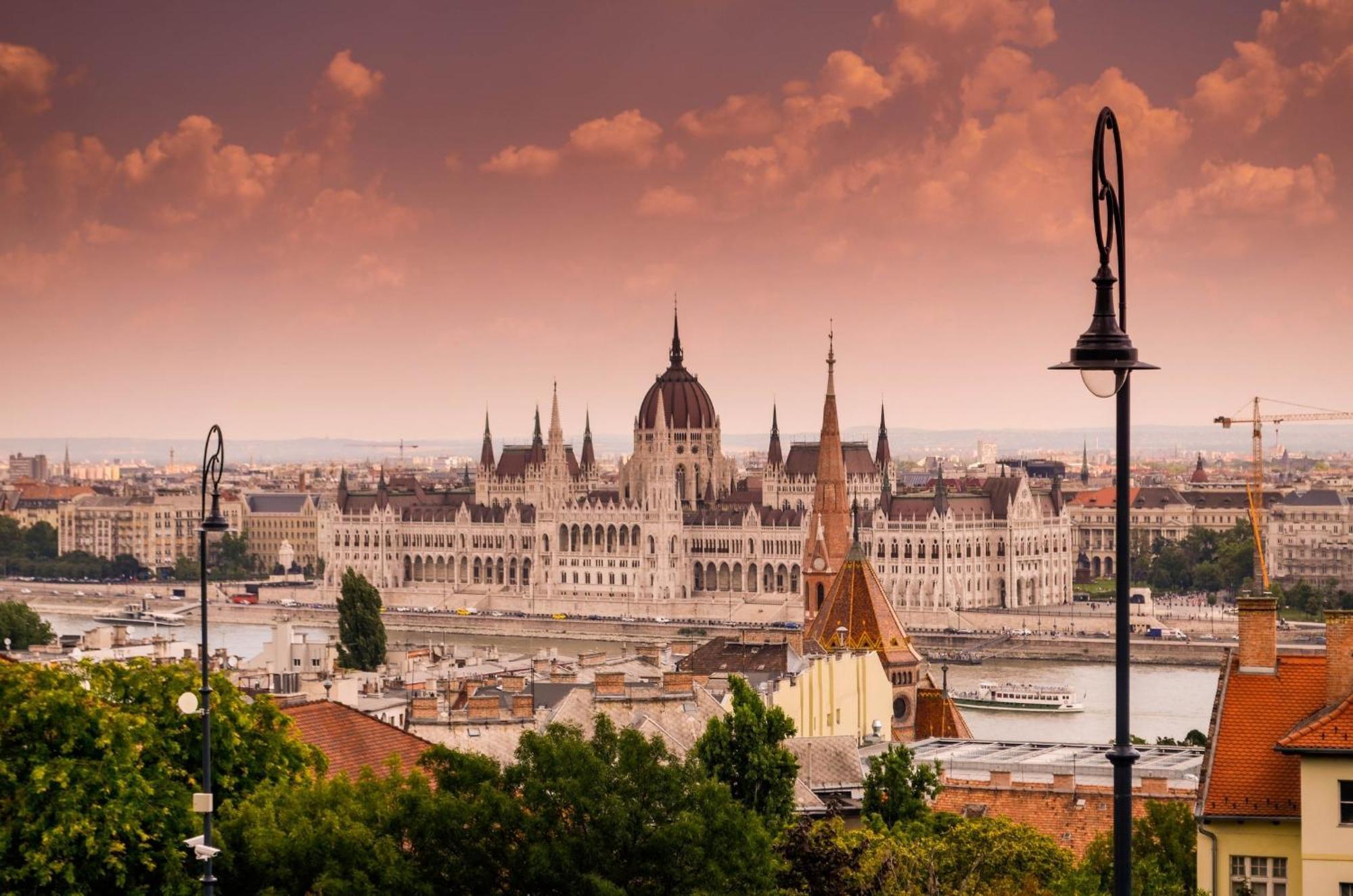 Just Chillin Apt-Budapest Most Historic Landmarks エクステリア 写真